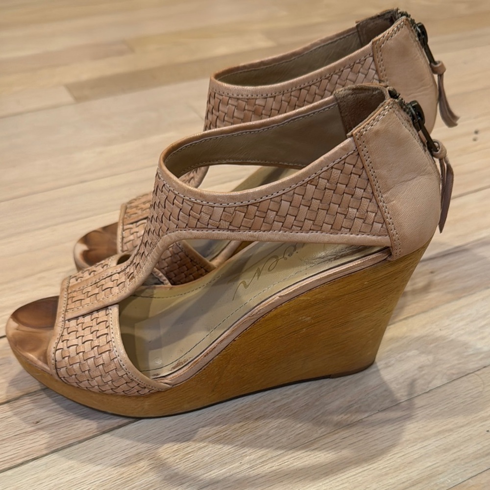 Rowen Woven Tan Wedge Sandals